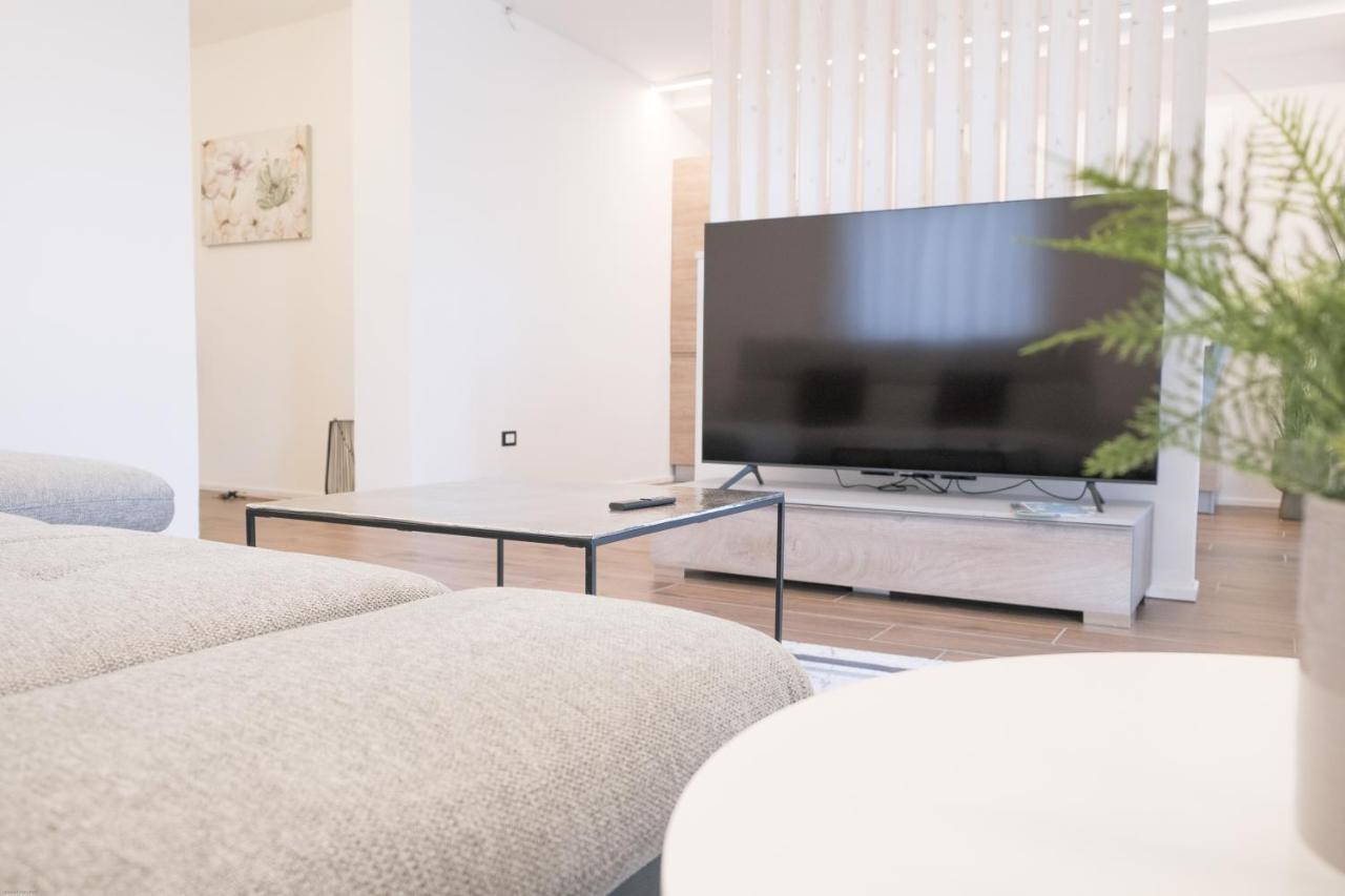 Nuovo Residence Al Lago - Levico レーヴィコ・テルメ エクステリア 写真