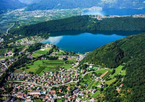 Nuovo Residence Al Lago - Levico レーヴィコ・テルメ エクステリア 写真